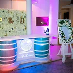 Mansion Ideal For 3 Families Or Villa Larnaca