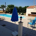 Mansion Ideal For 3 Families Or Villa Larnaca