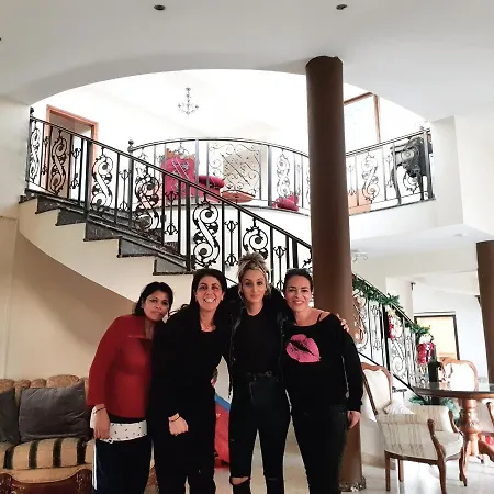 Mansion Ideal For 3 Families Or Вилла *