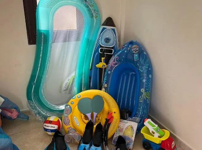 Vila Mansion Ideal For 3 Families Or