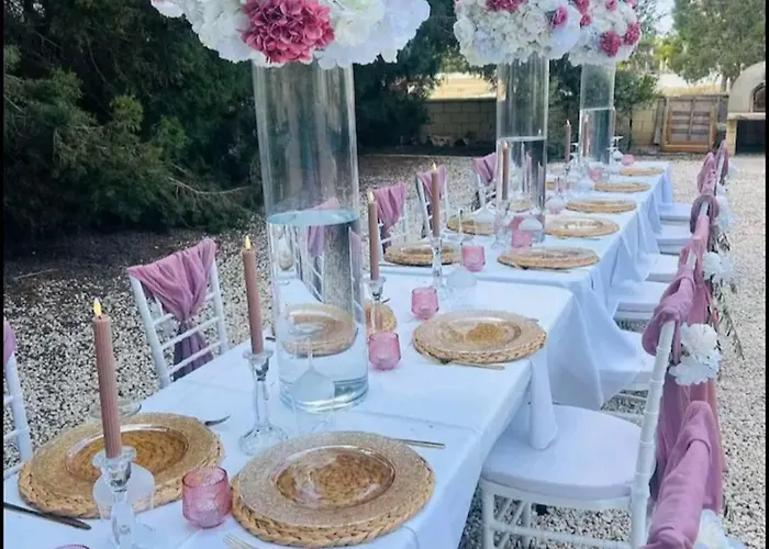 Βίλα Mansion Ideal For 3 Families Or