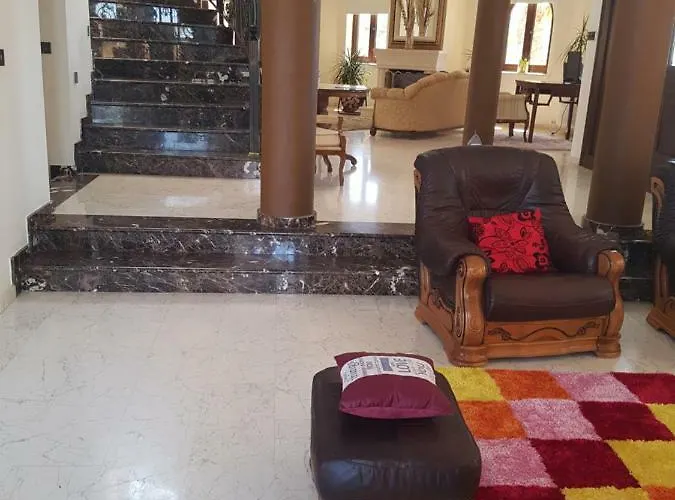 Mansion Ideal For 3 Families Or * Larnaca