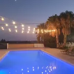 Mansion Ideal For 3 Families Or 别墅 *