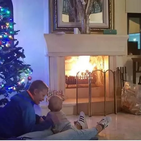 فيلة Mansion Ideal For 3 Families Or لارنكا